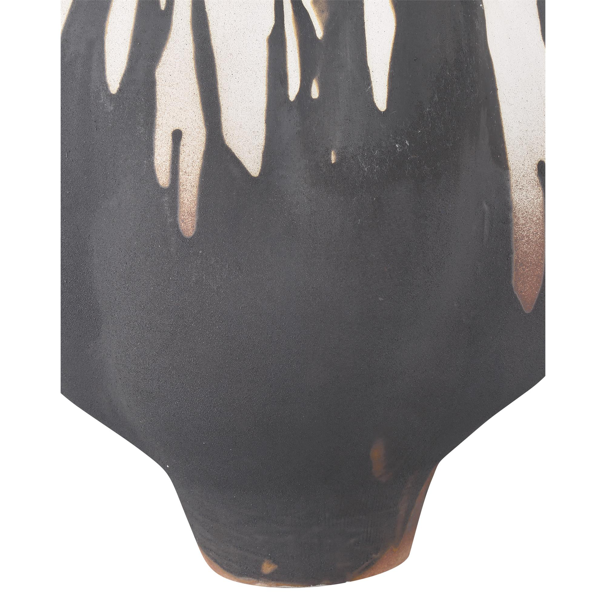 Inoue Vase-Urn