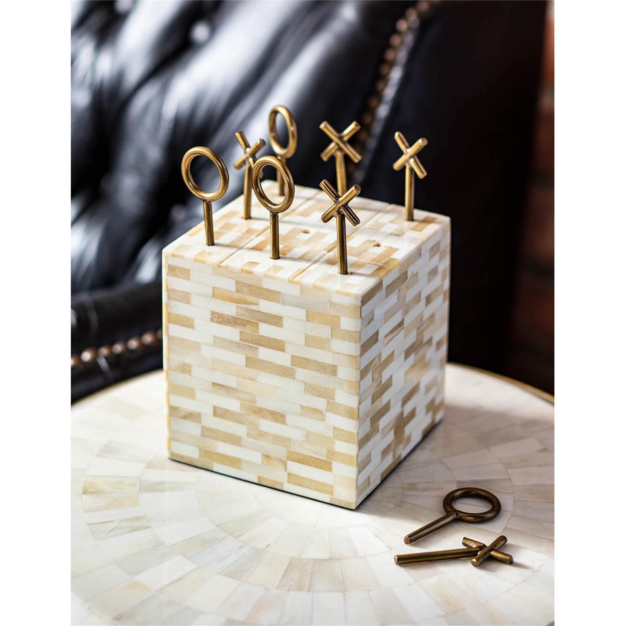 Tic Tac Toe 4 Inch Decorative Board Game